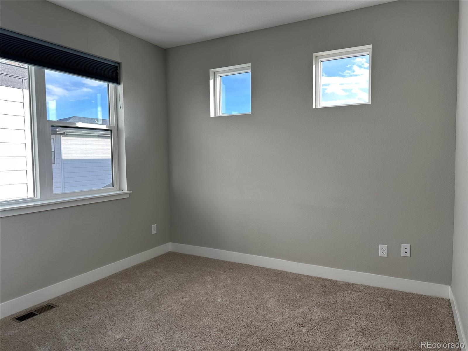 MLS Image #15 for 6060 n perth street,aurora, Colorado