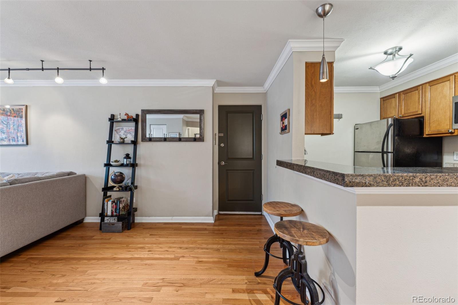 MLS Image #3 for 10 n ogden street,denver, Colorado