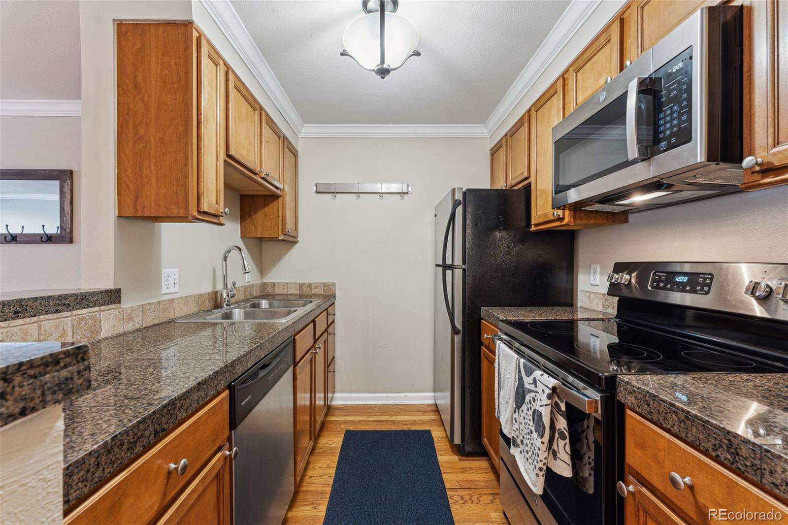 MLS Image #9 for 10 n ogden street,denver, Colorado