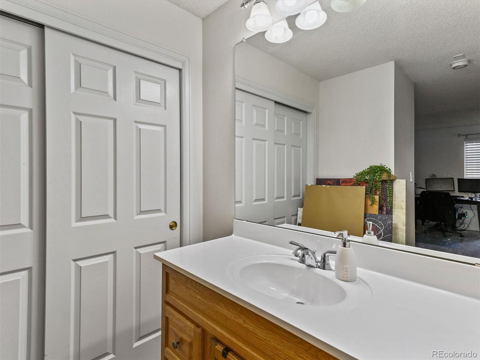 MLS Image #10 for 2685 s dayton way,denver, Colorado