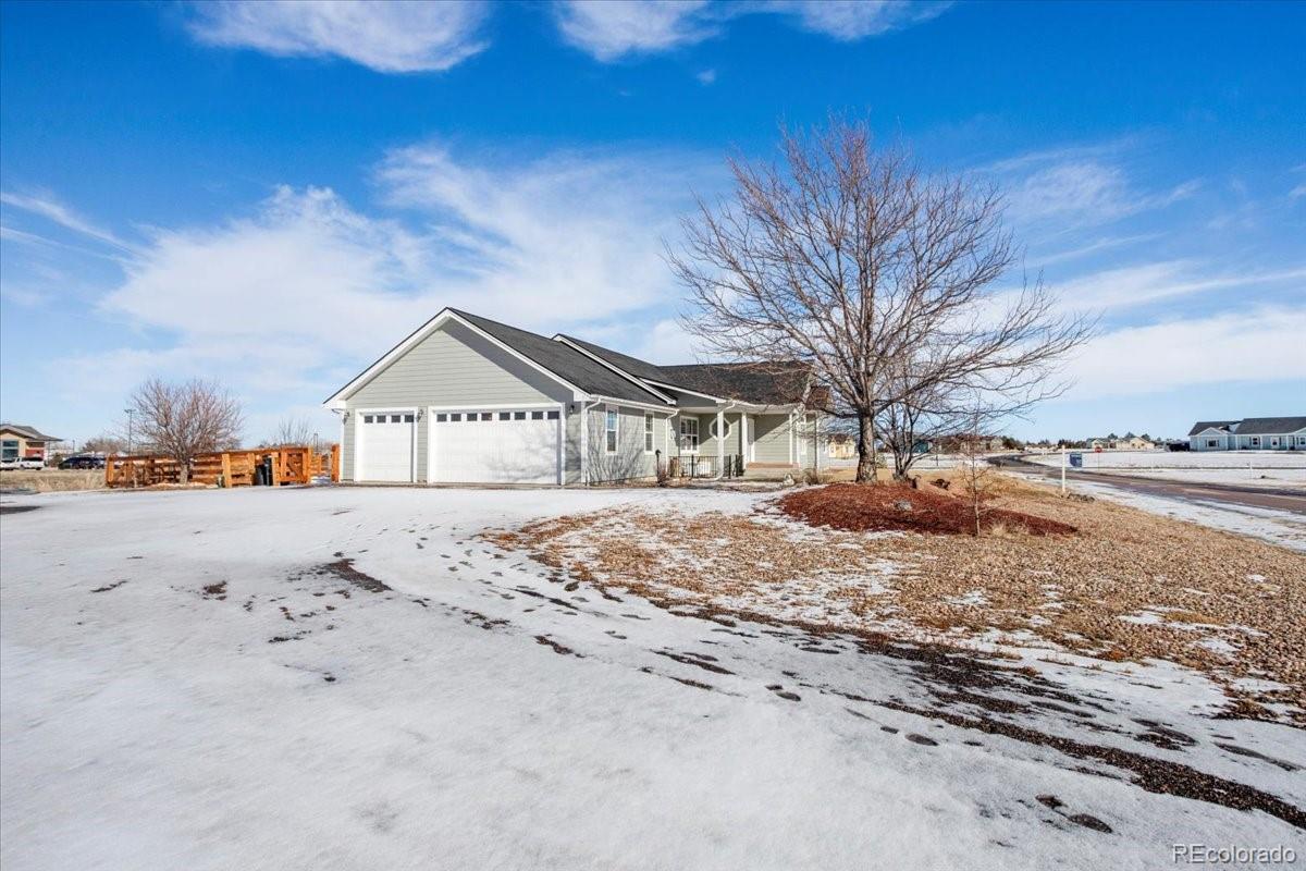 CMA Image for 51 W 6th Place,Byers, Colorado