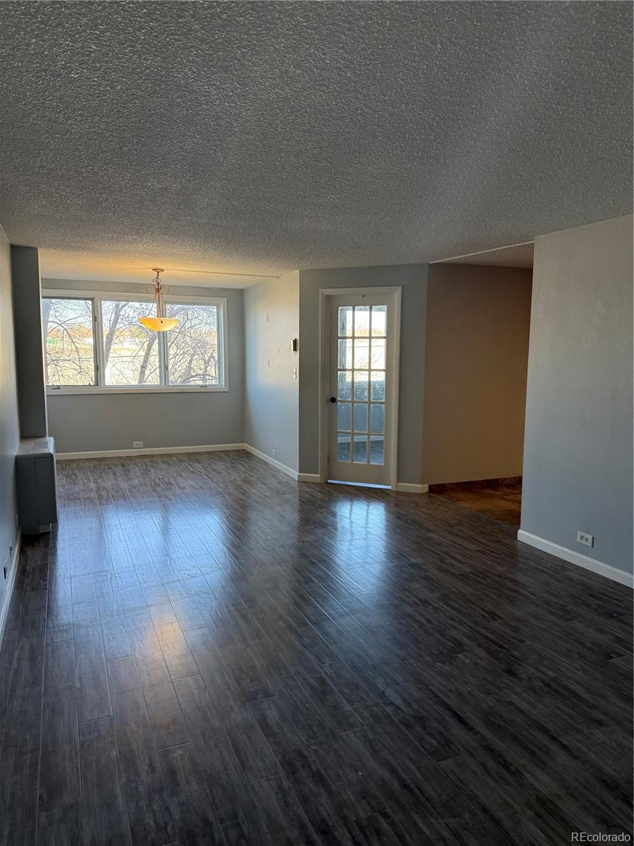 MLS Image #4 for 2225  buchtel boulevard,denver, Colorado