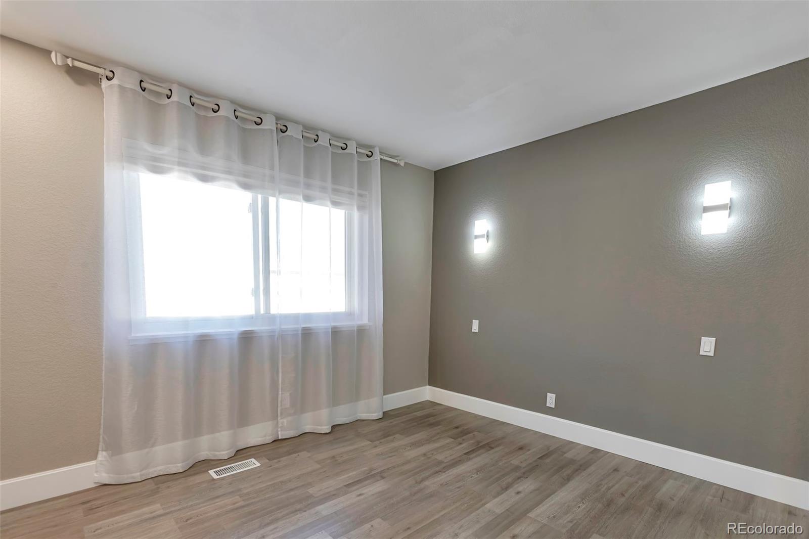 MLS Image #16 for 9195 e lehigh avenue #151,denver, Colorado