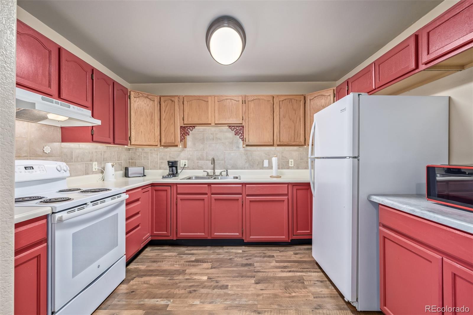 MLS Image #14 for 381  el paso court,denver, Colorado