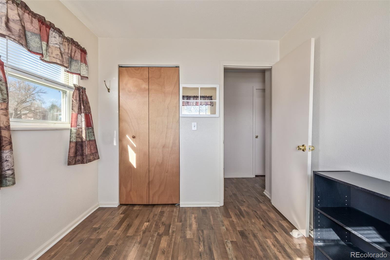 MLS Image #21 for 381  el paso court,denver, Colorado