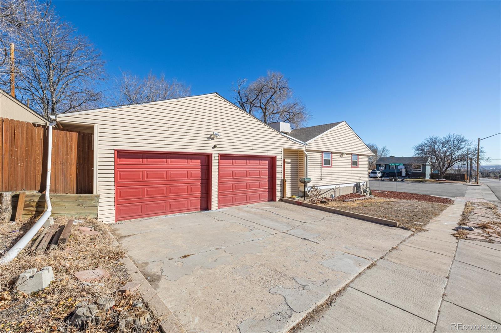 MLS Image #6 for 381  el paso court,denver, Colorado