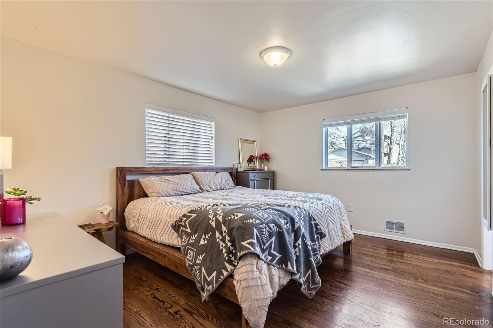 MLS Image #8 for 1284 s elizabeth street,denver, Colorado