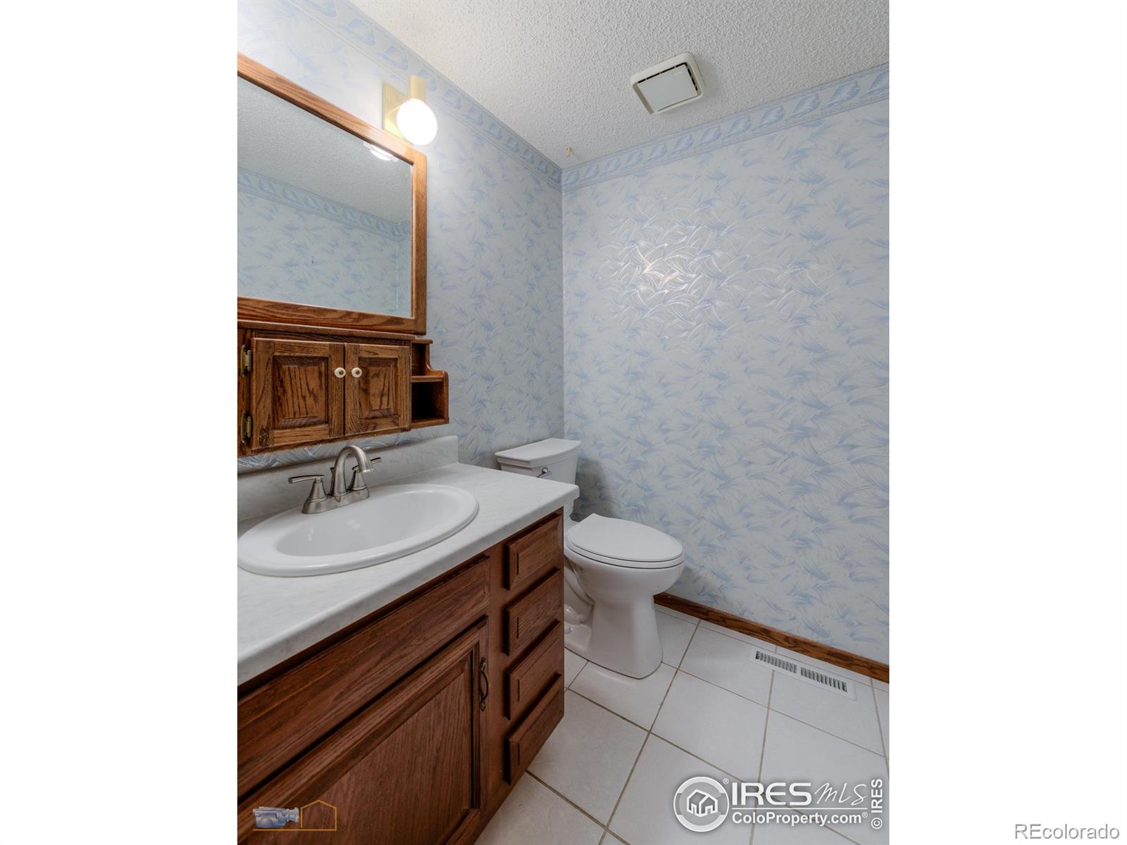 MLS Image #14 for 649 w birch court,louisville, Colorado