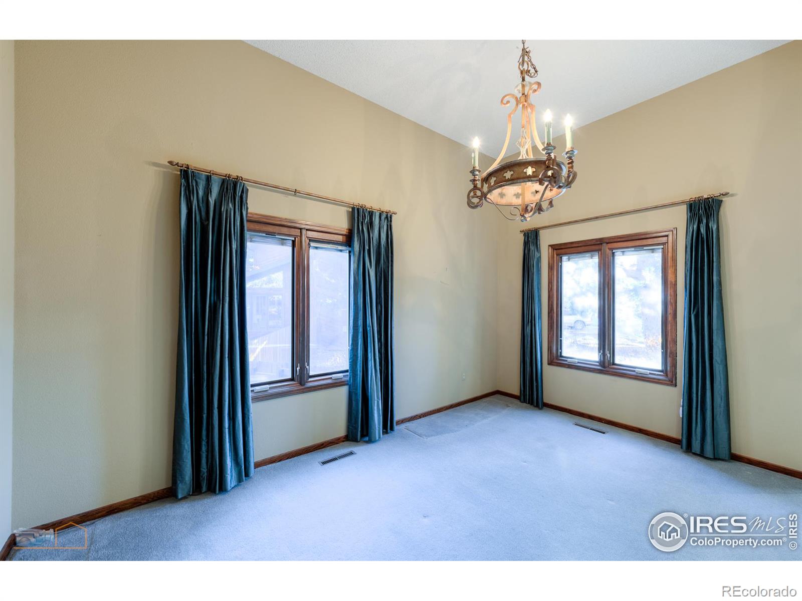 MLS Image #7 for 649 w birch court,louisville, Colorado