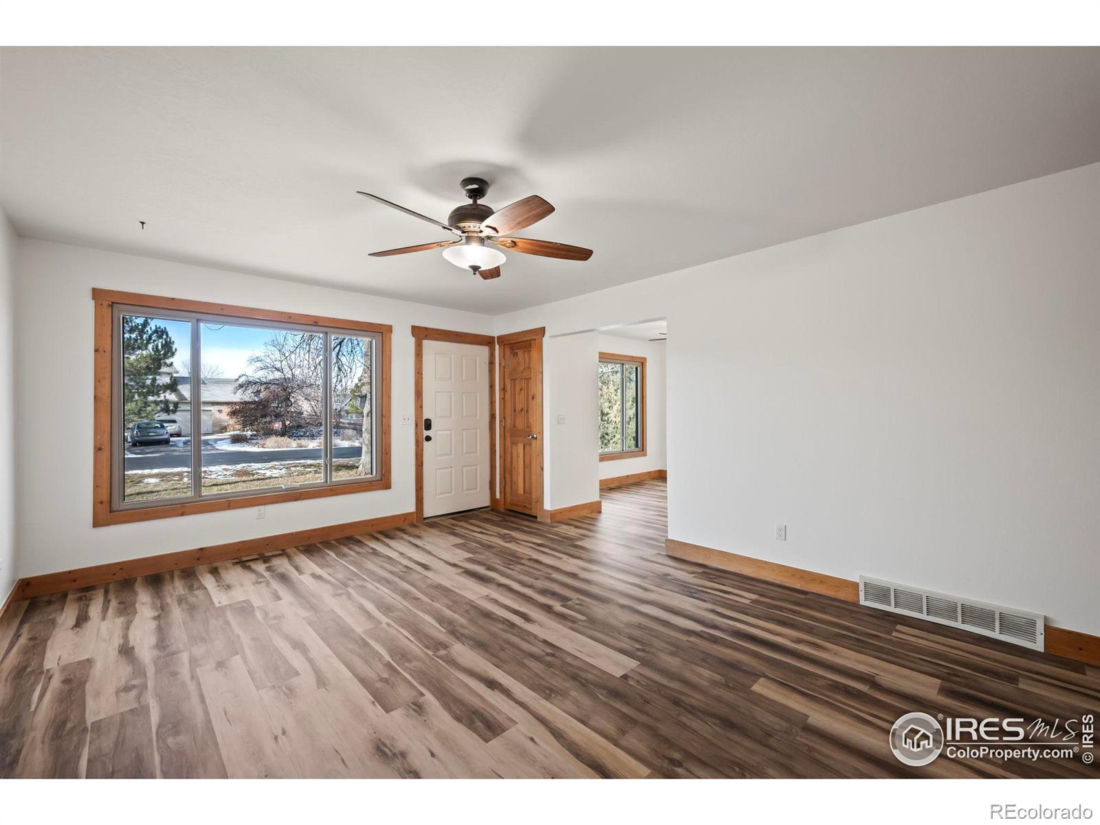 MLS Image #5 for 1112  elbert avenue,loveland, Colorado