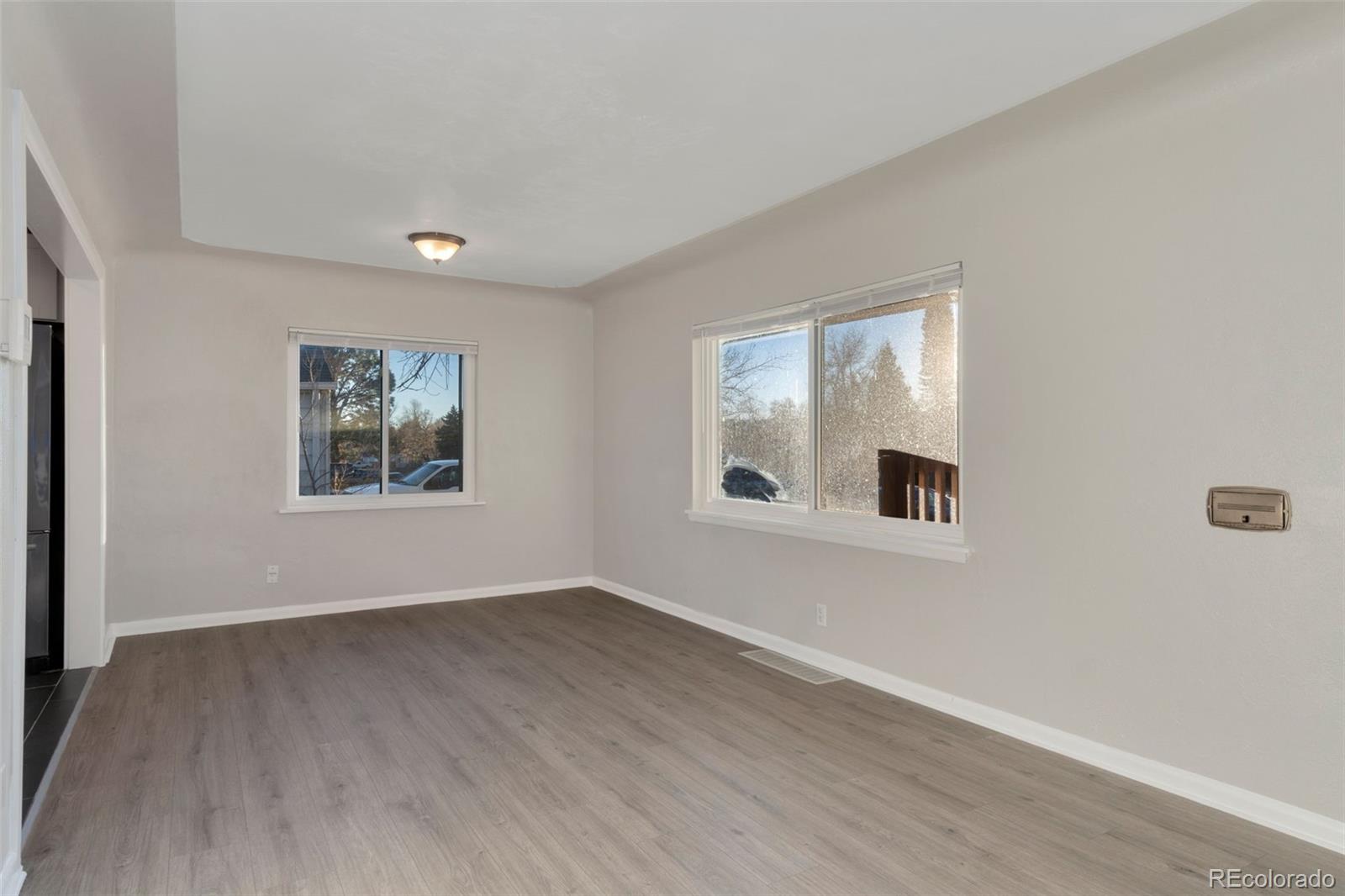 MLS Image #4 for 1200 s wolff street,denver, Colorado