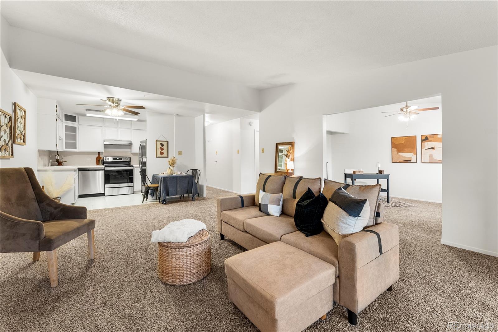 MLS Image #23 for 665 s alton way,denver, Colorado