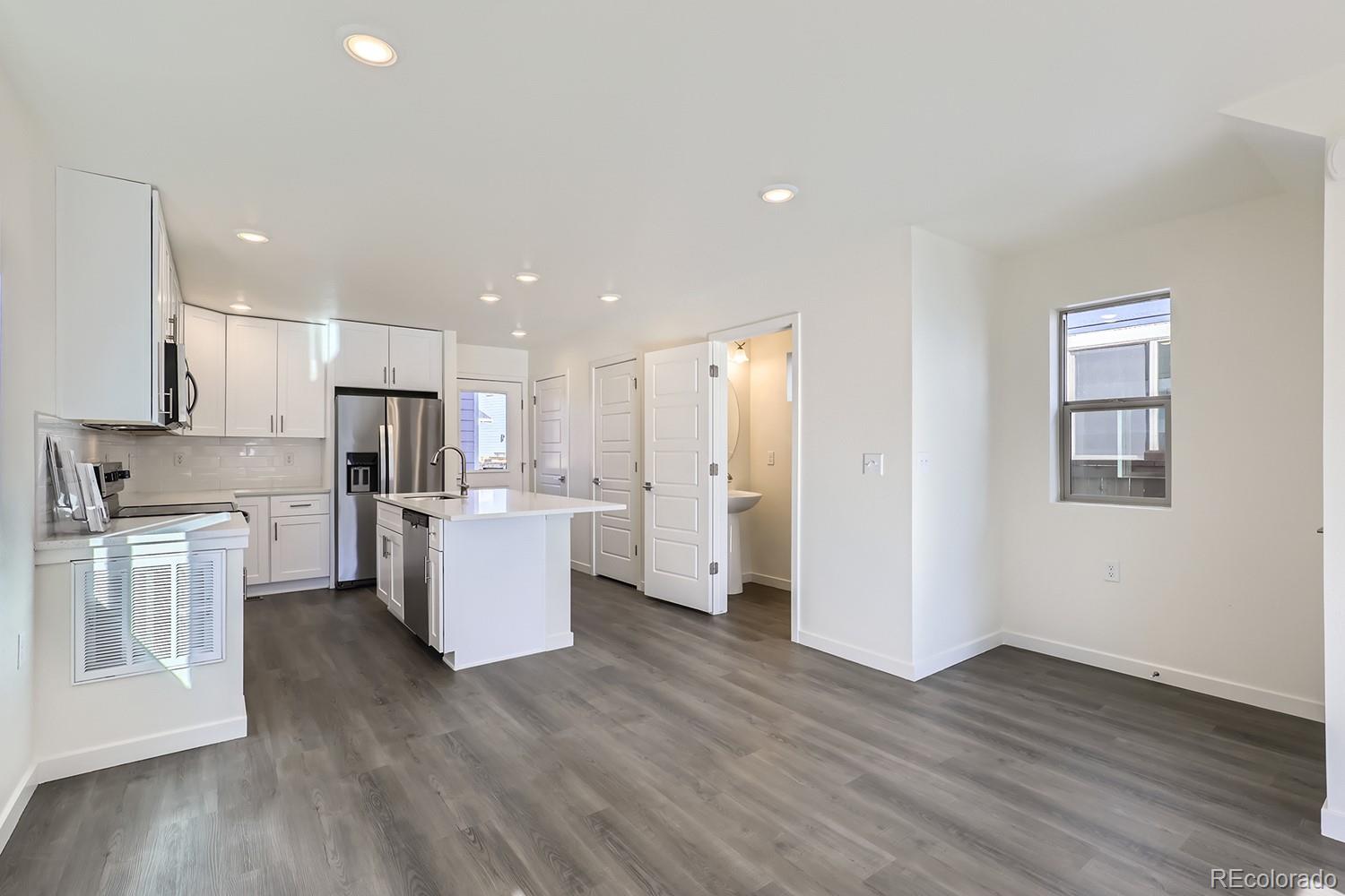 MLS Image #12 for 10251 e 62nd place,denver, Colorado