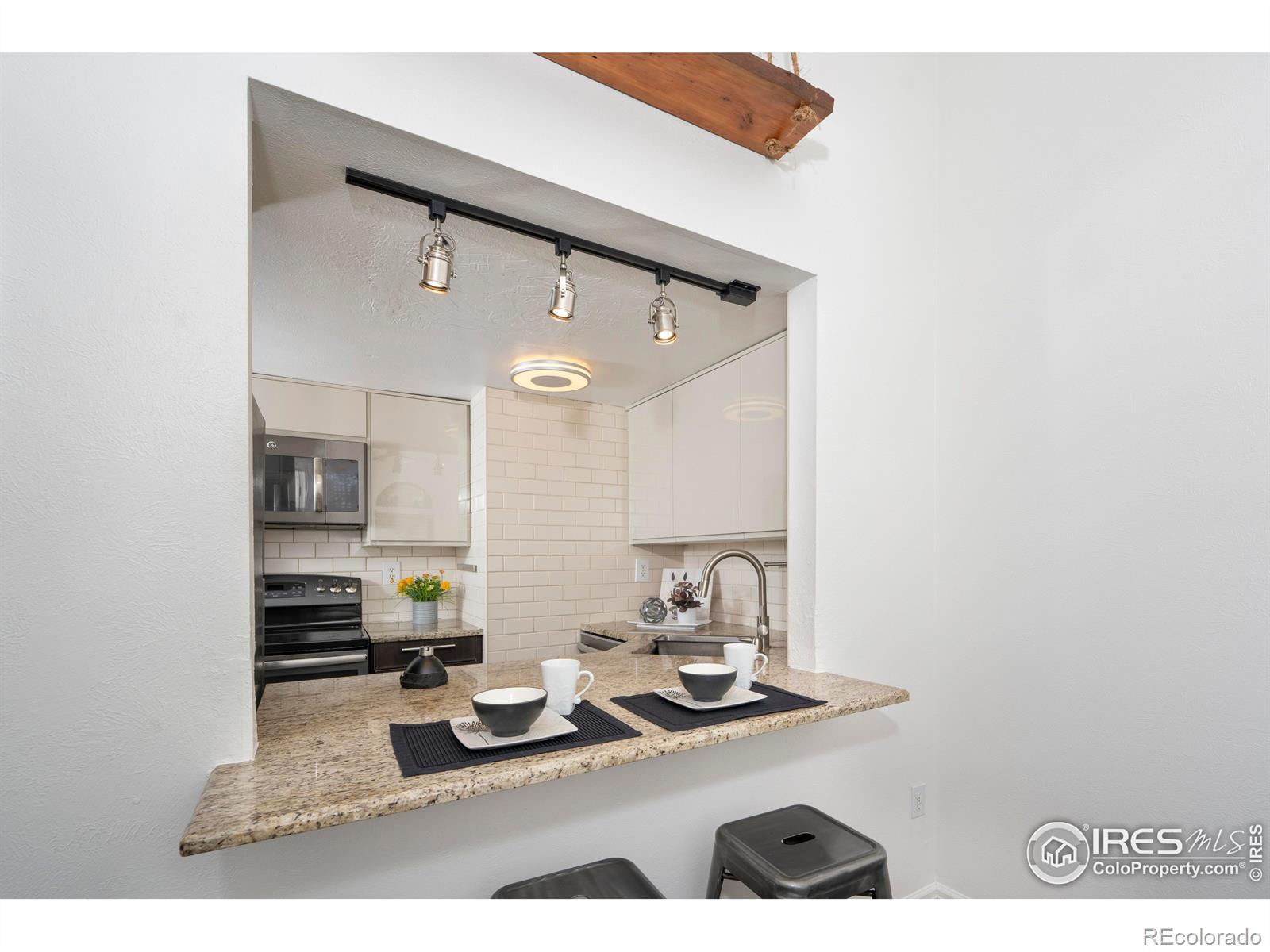 MLS Image #4 for 380 s taft court,louisville, Colorado