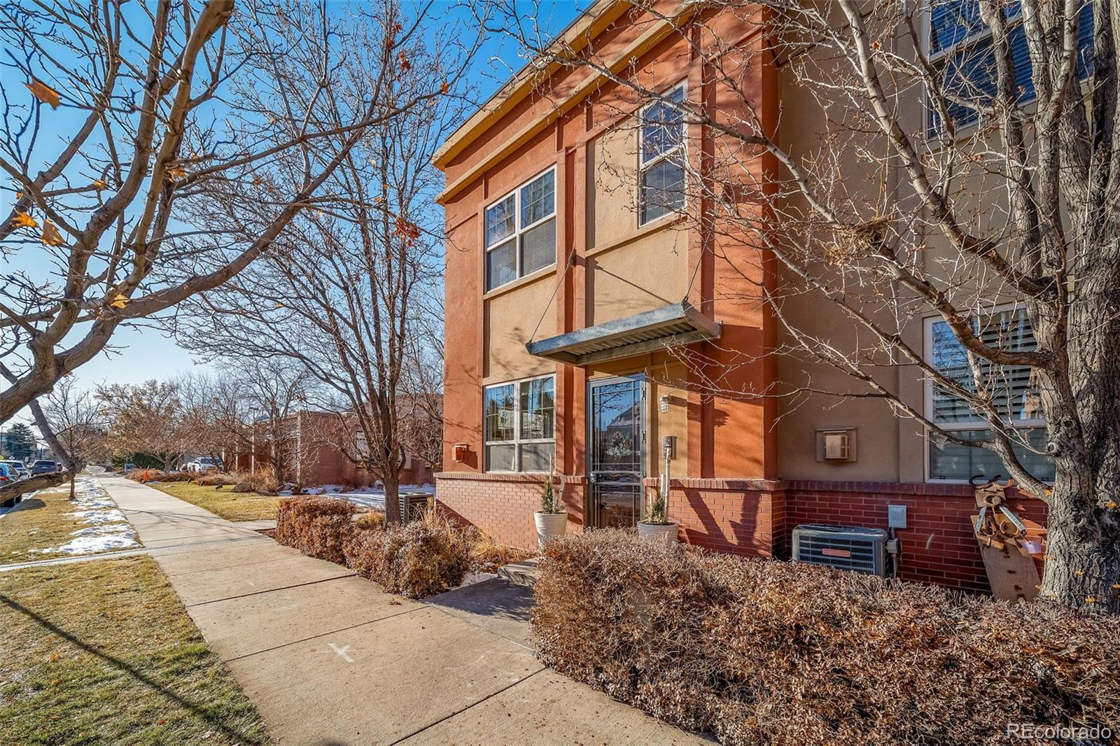 MLS Image #3 for 7777 e 1st place 110,denver, Colorado