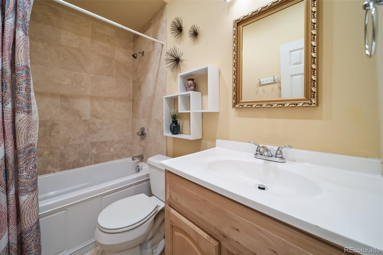 MLS Image #33 for 7777 e 1st place 110,denver, Colorado