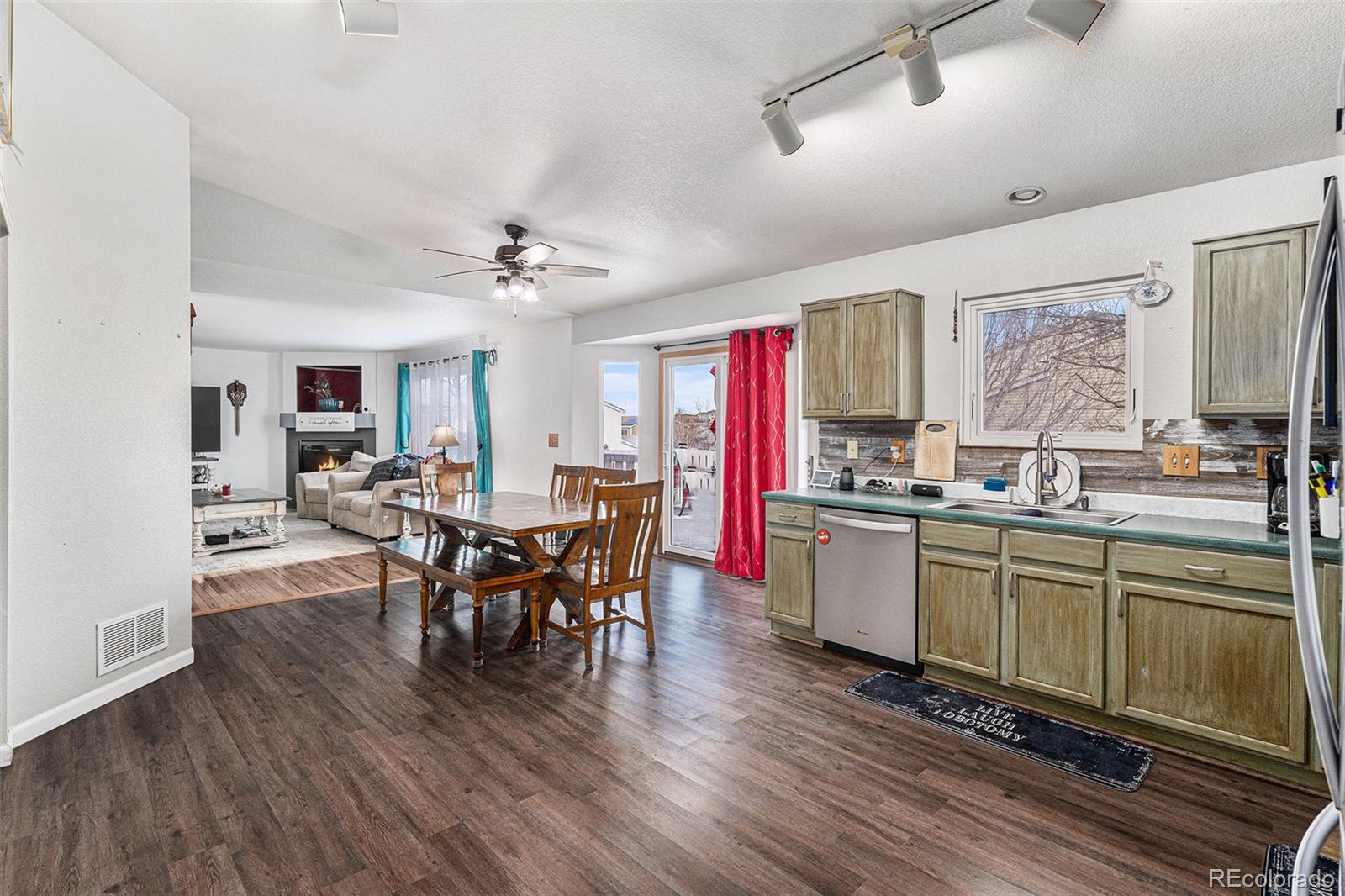 MLS Image #6 for 7190  pine hills way,littleton, Colorado