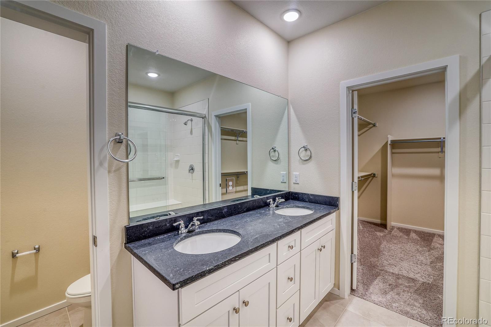 MLS Image #10 for 23951 e 40th avenue,aurora, Colorado