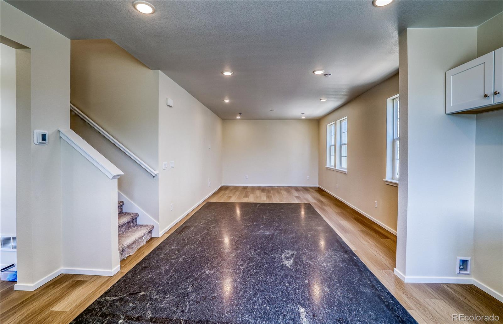 MLS Image #5 for 23951 e 40th avenue,aurora, Colorado