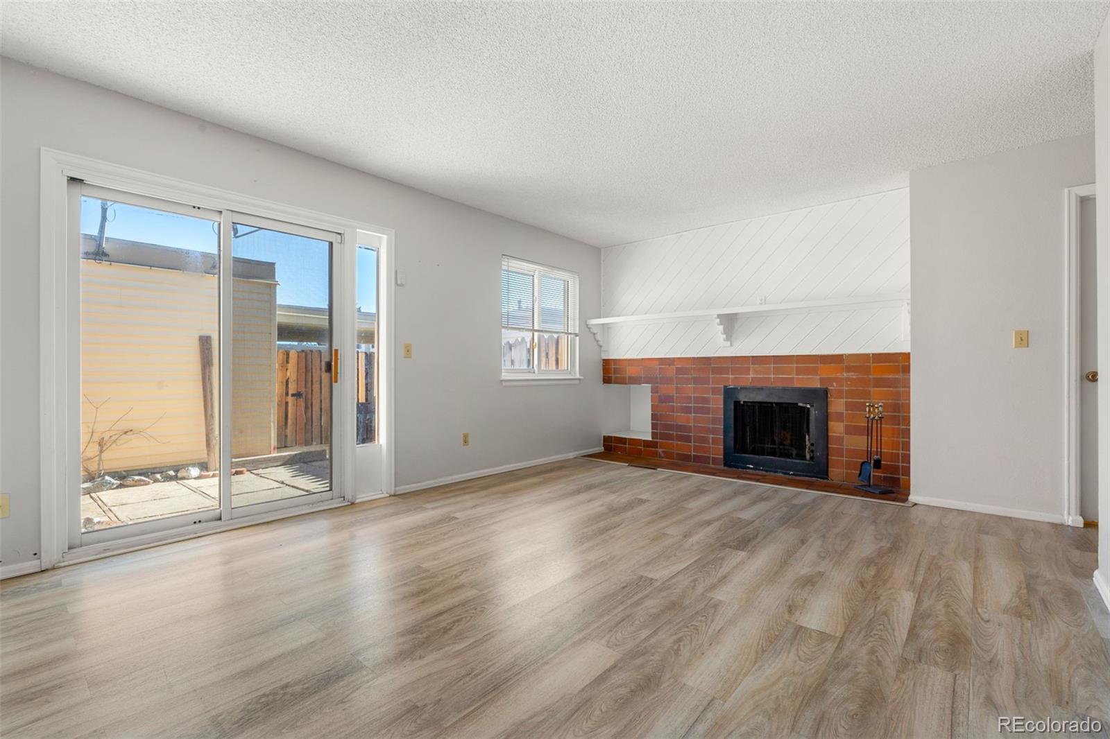 MLS Image #5 for 1170 s troy street,aurora, Colorado