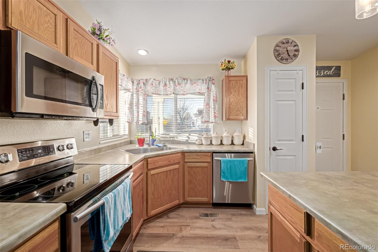 MLS Image #10 for 7684  mule deer place,littleton, Colorado