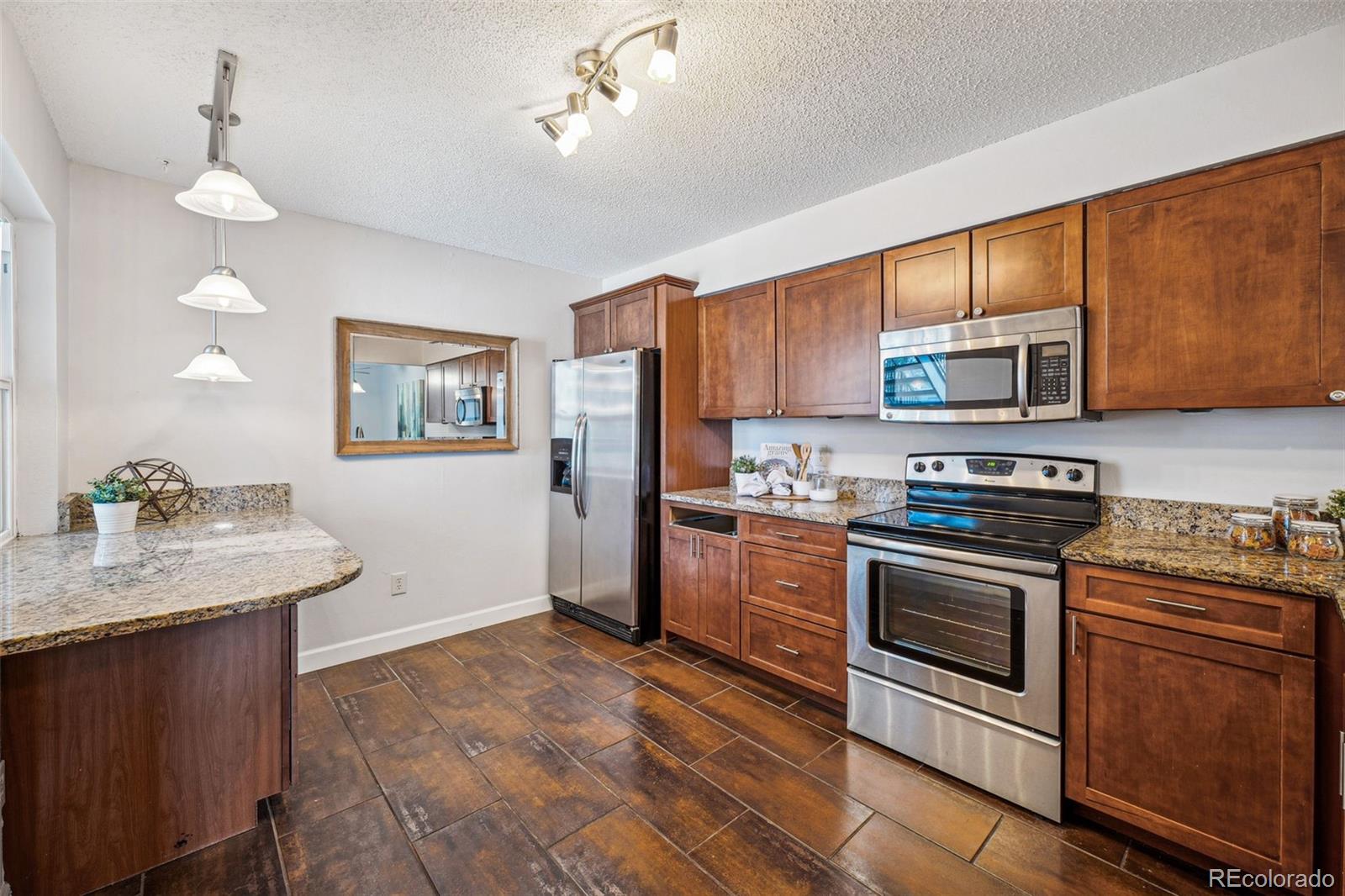 MLS Image #11 for 2190 e geddes avenue,centennial, Colorado