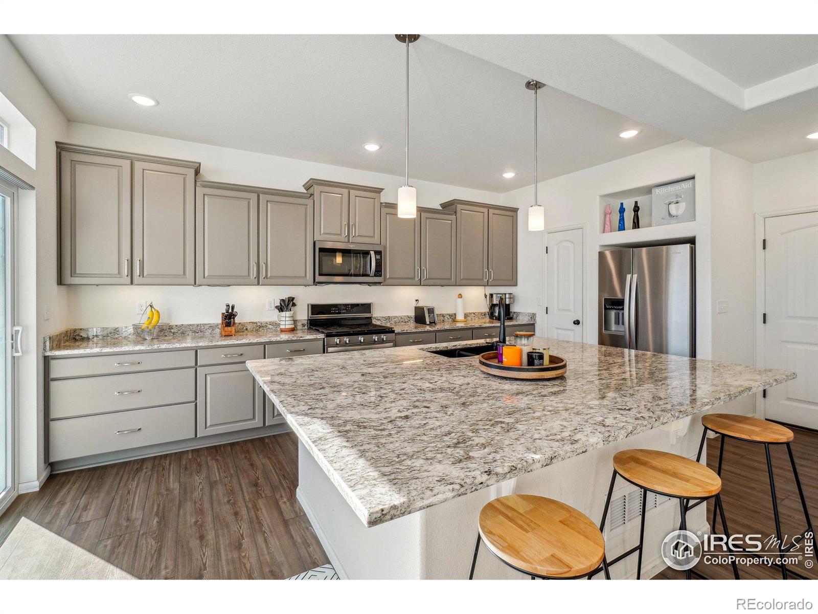 MLS Image #6 for 3669  riverwalk circle,johnstown, Colorado