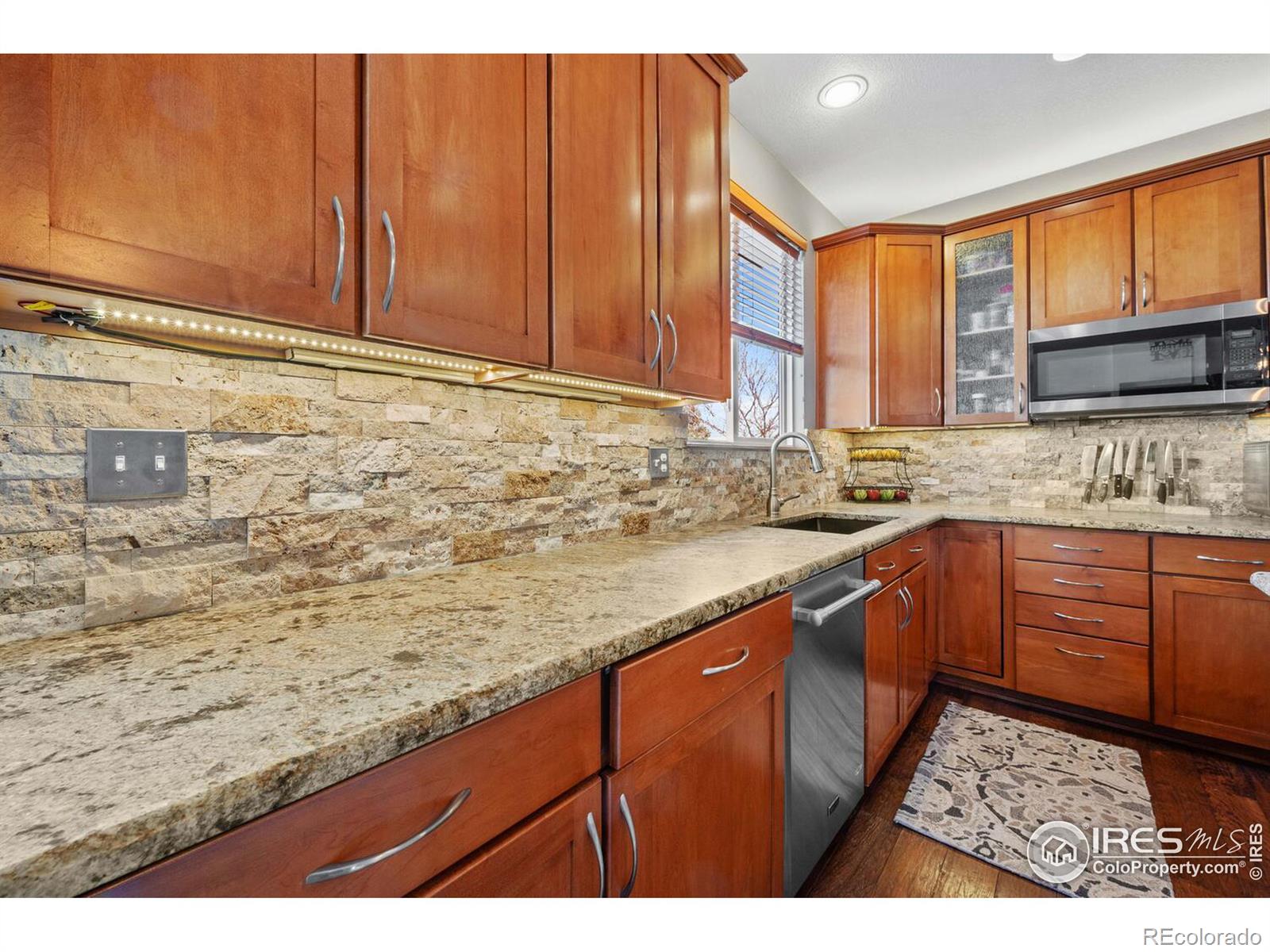 MLS Image #11 for 909  glenarbor circle,longmont, Colorado