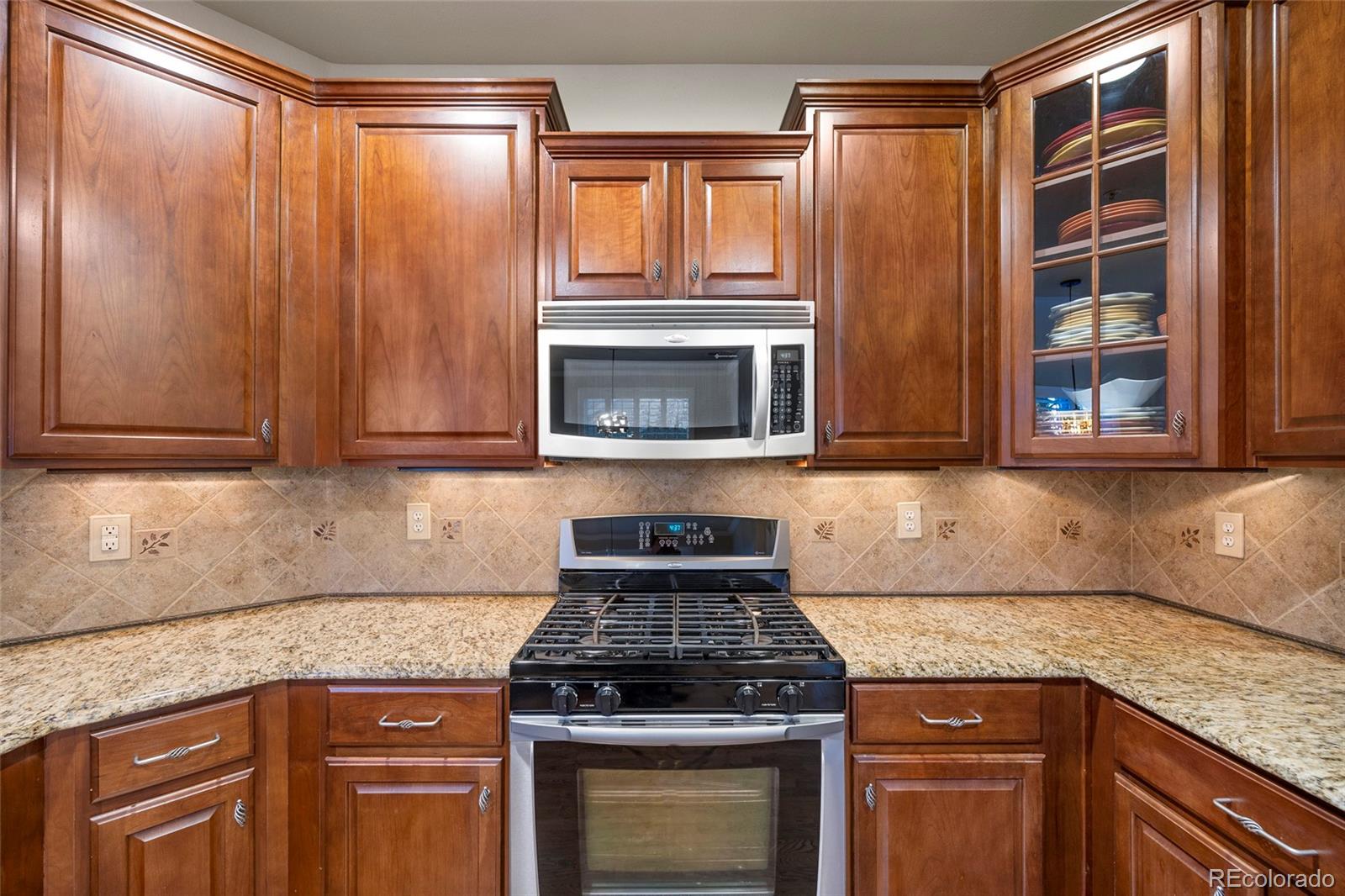 MLS Image #13 for 15367 w 66th drive,arvada, Colorado