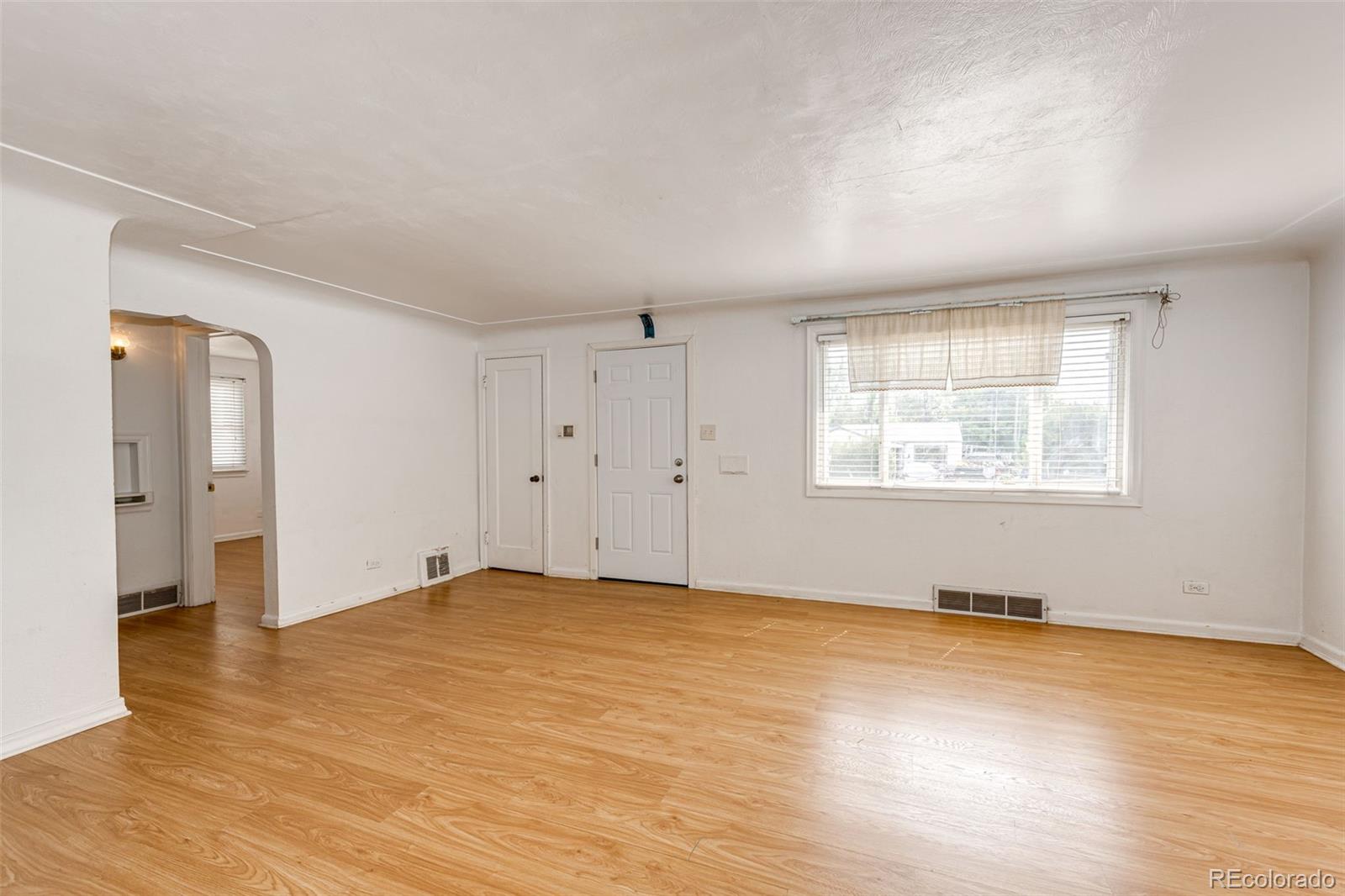 MLS Image #4 for 3125 w ford place,denver, Colorado