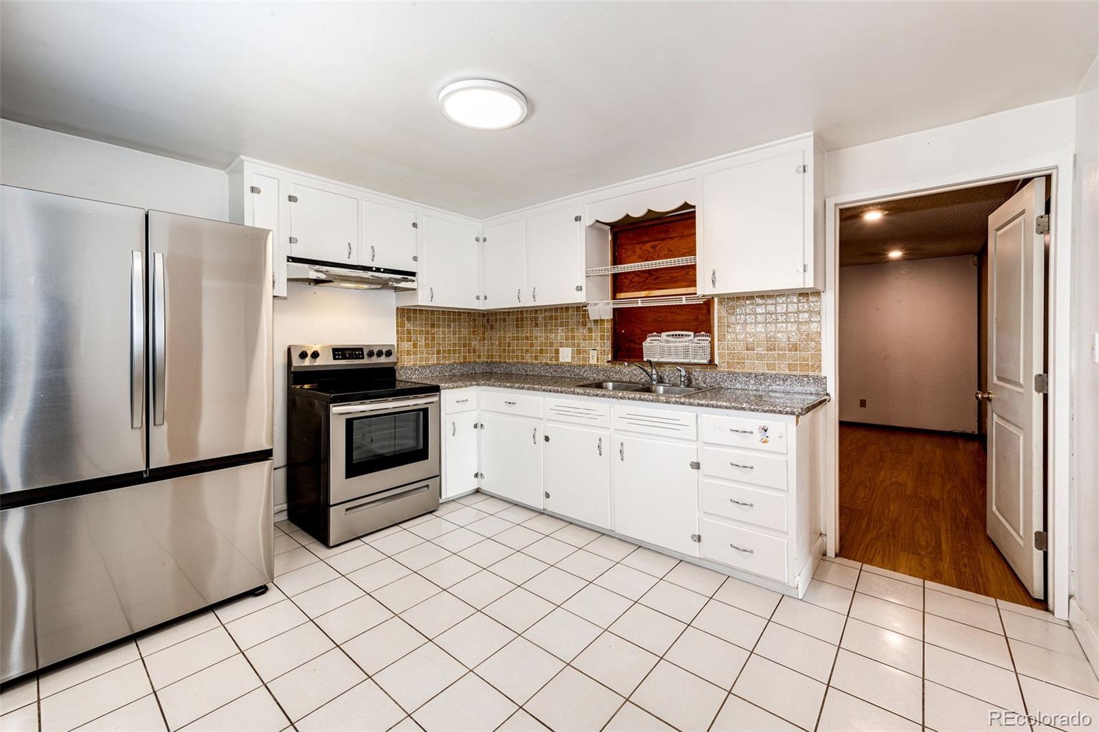 MLS Image #8 for 3125 w ford place,denver, Colorado