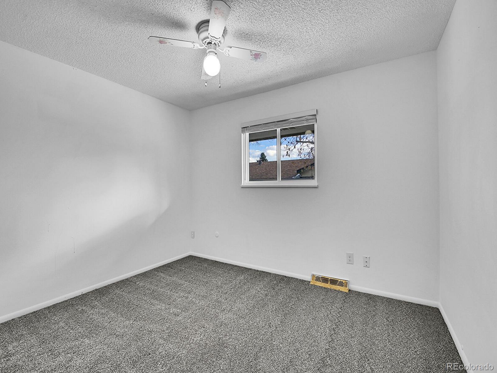 MLS Image #14 for 12644 w virginia avenue,lakewood, Colorado