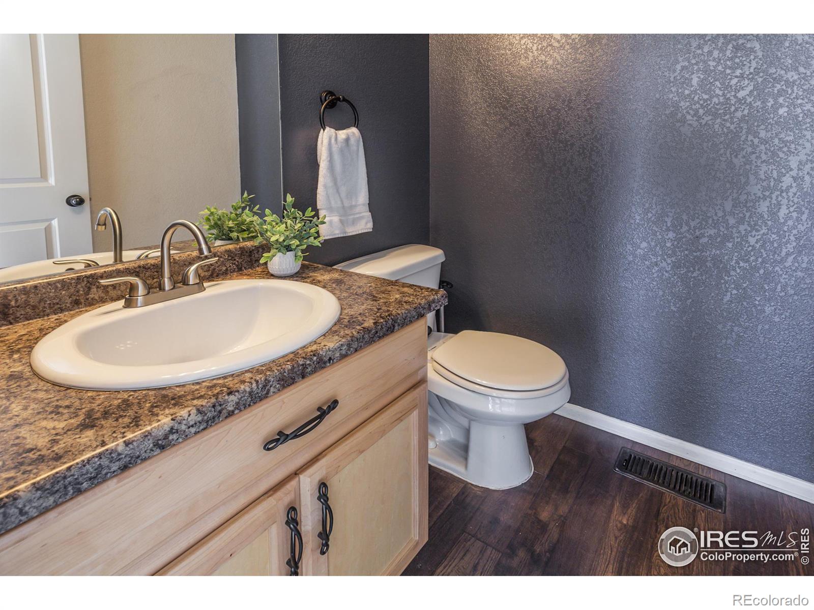 MLS Image #15 for 4191  woodlake lane,wellington, Colorado