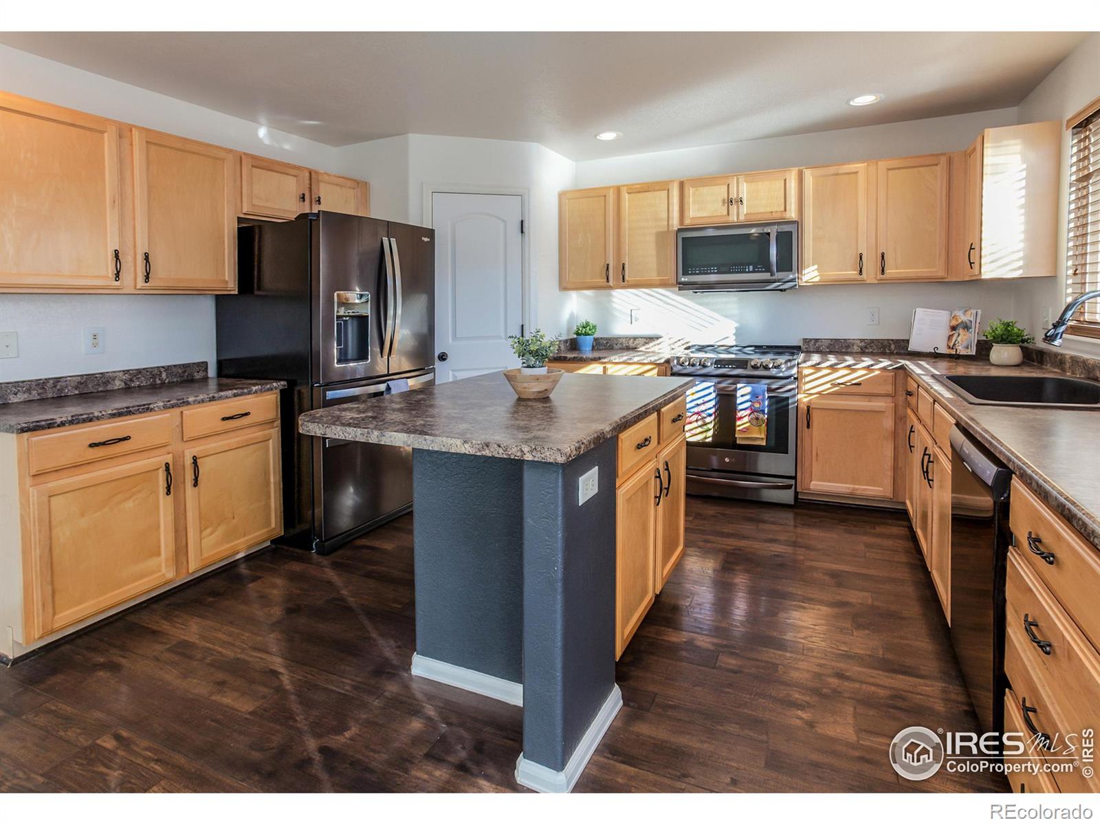 MLS Image #9 for 4191  woodlake lane,wellington, Colorado