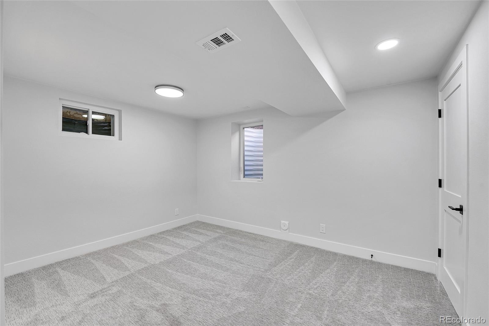 MLS Image #22 for 2681 s newport street,denver, Colorado