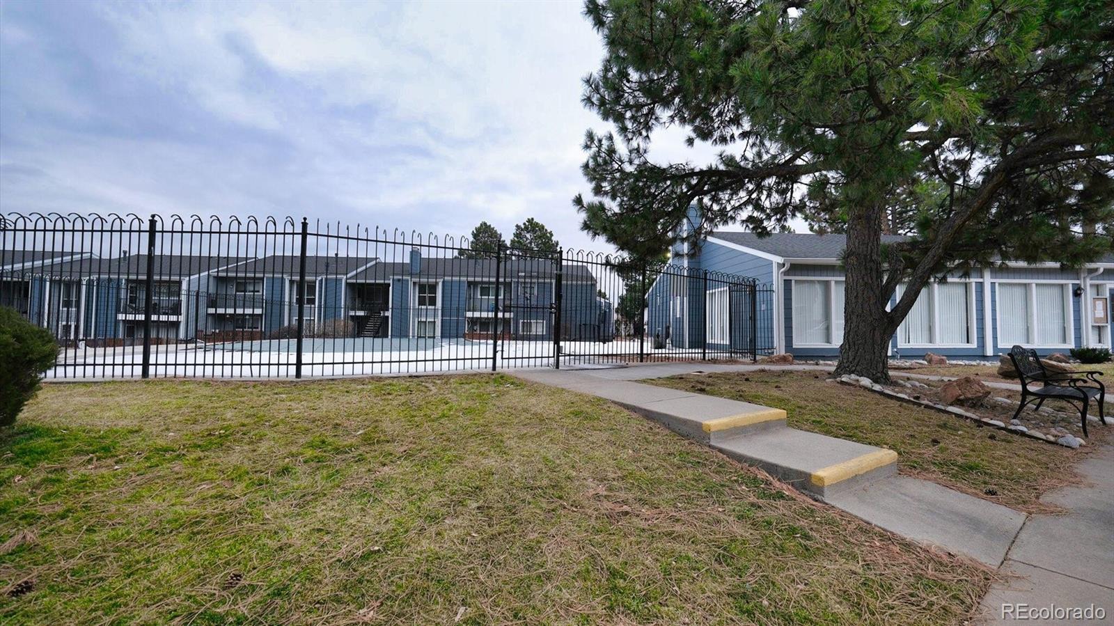 MLS Image #34 for 7275 s gaylord street,littleton, Colorado