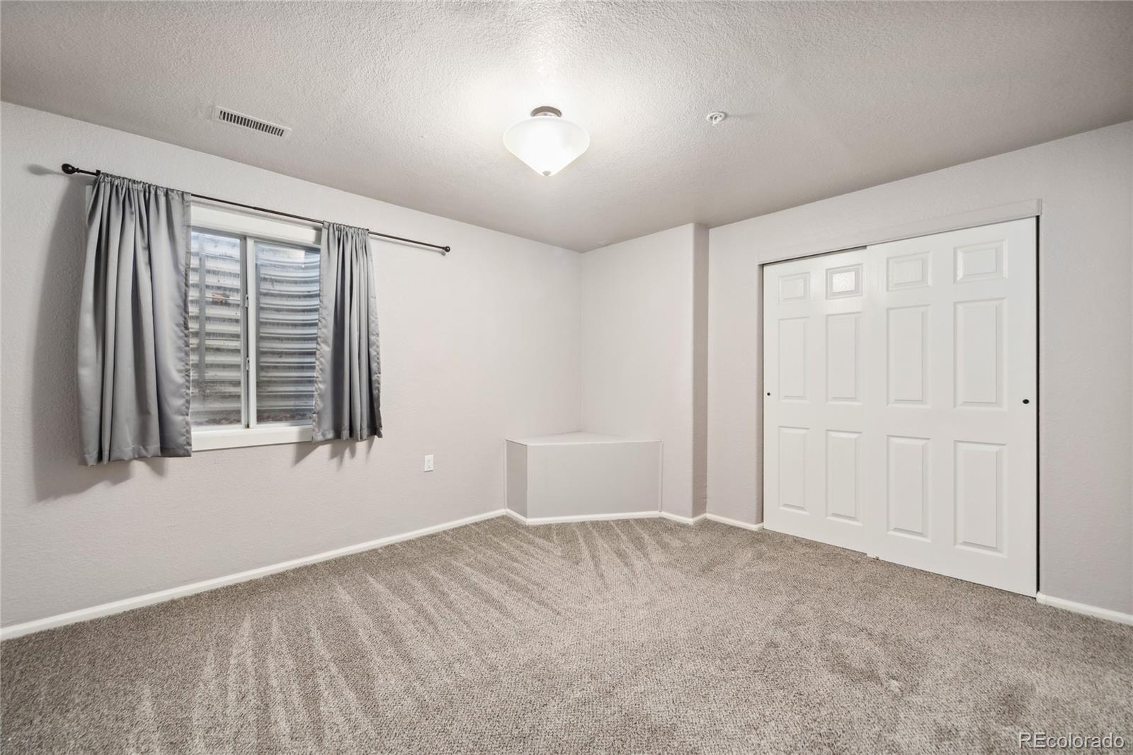 MLS Image #11 for 2608  kansas drive,fort collins, Colorado