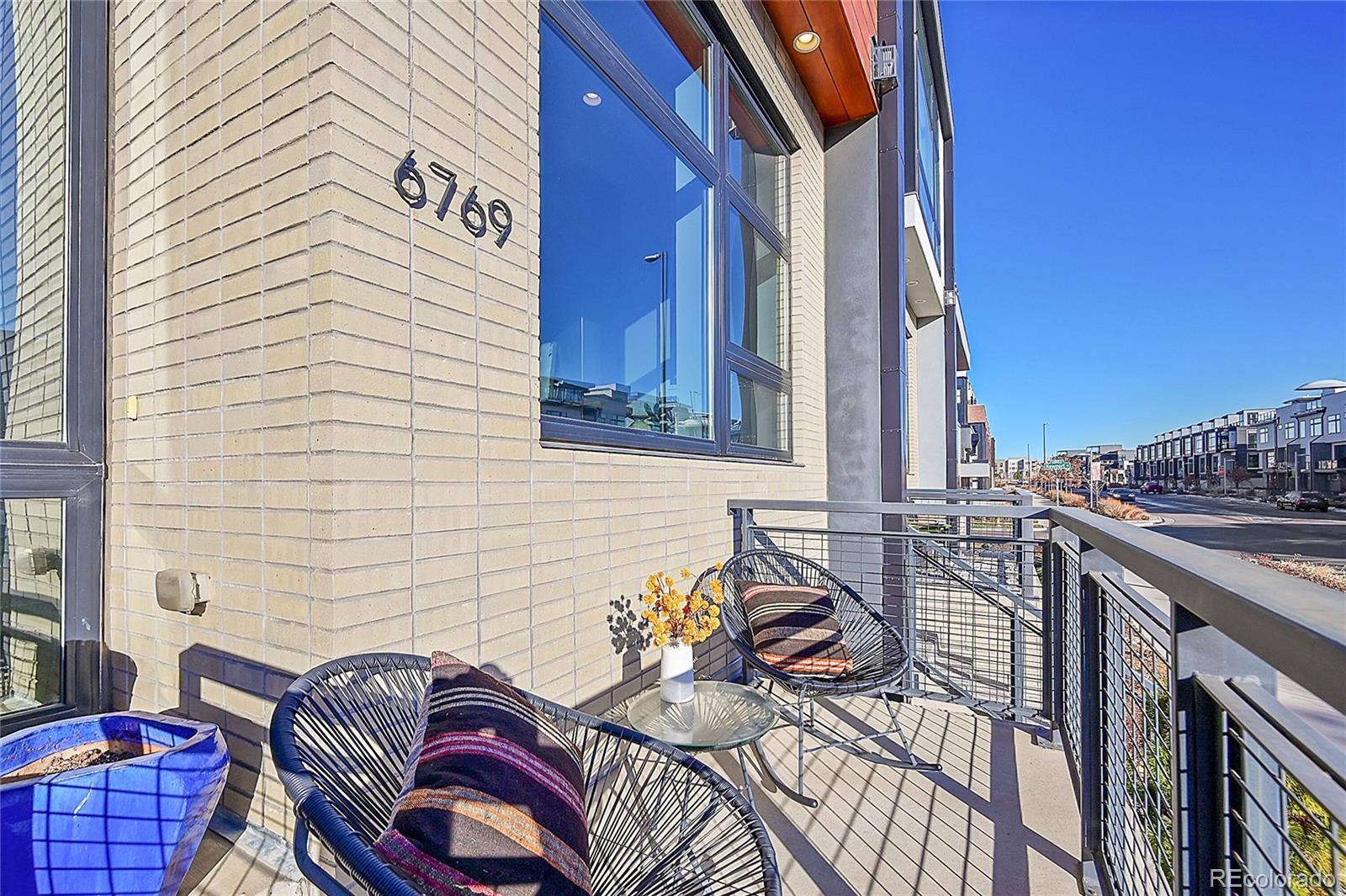 MLS Image #3 for 6769 e lowry boulevard,denver, Colorado