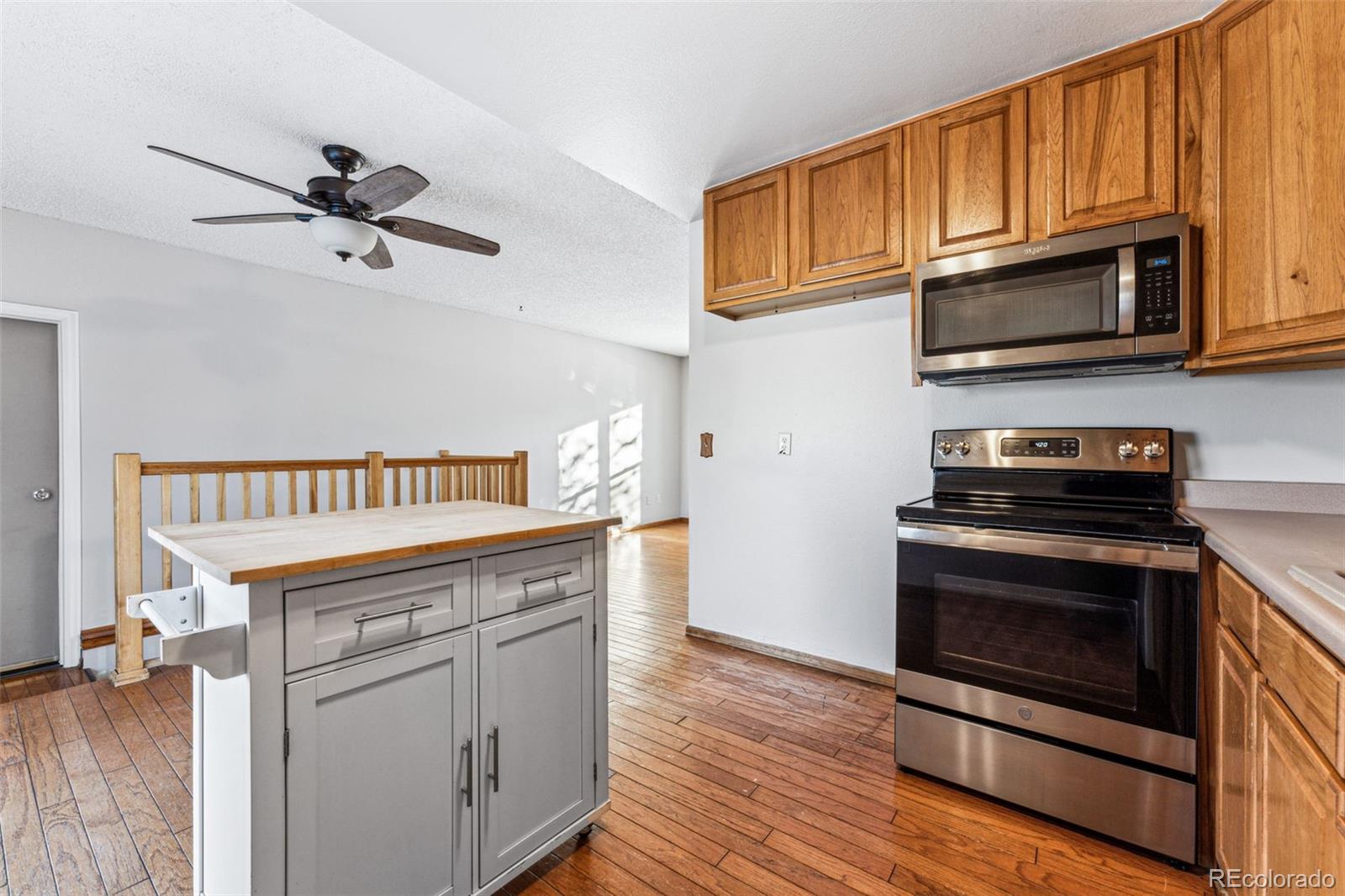 MLS Image #15 for 10401 w lehigh avenue,denver, Colorado