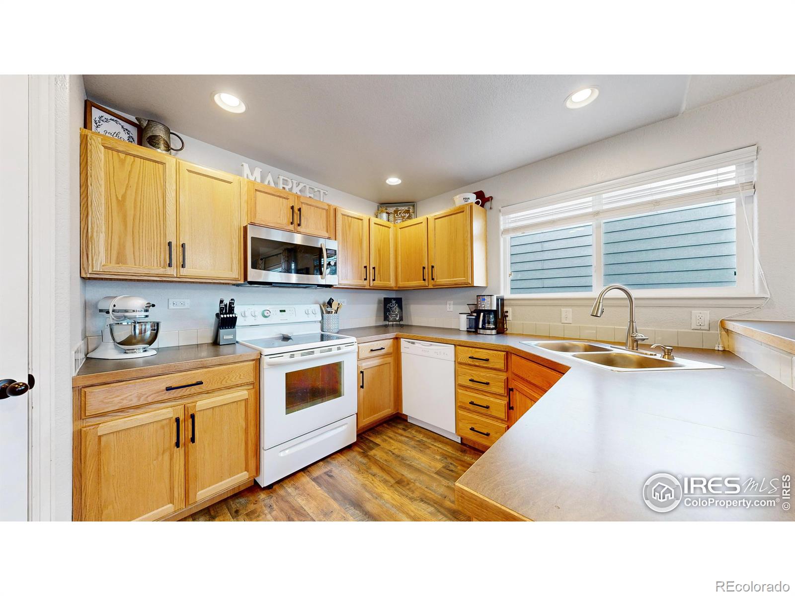 MLS Image #6 for 2263  thoreau drive,fort collins, Colorado