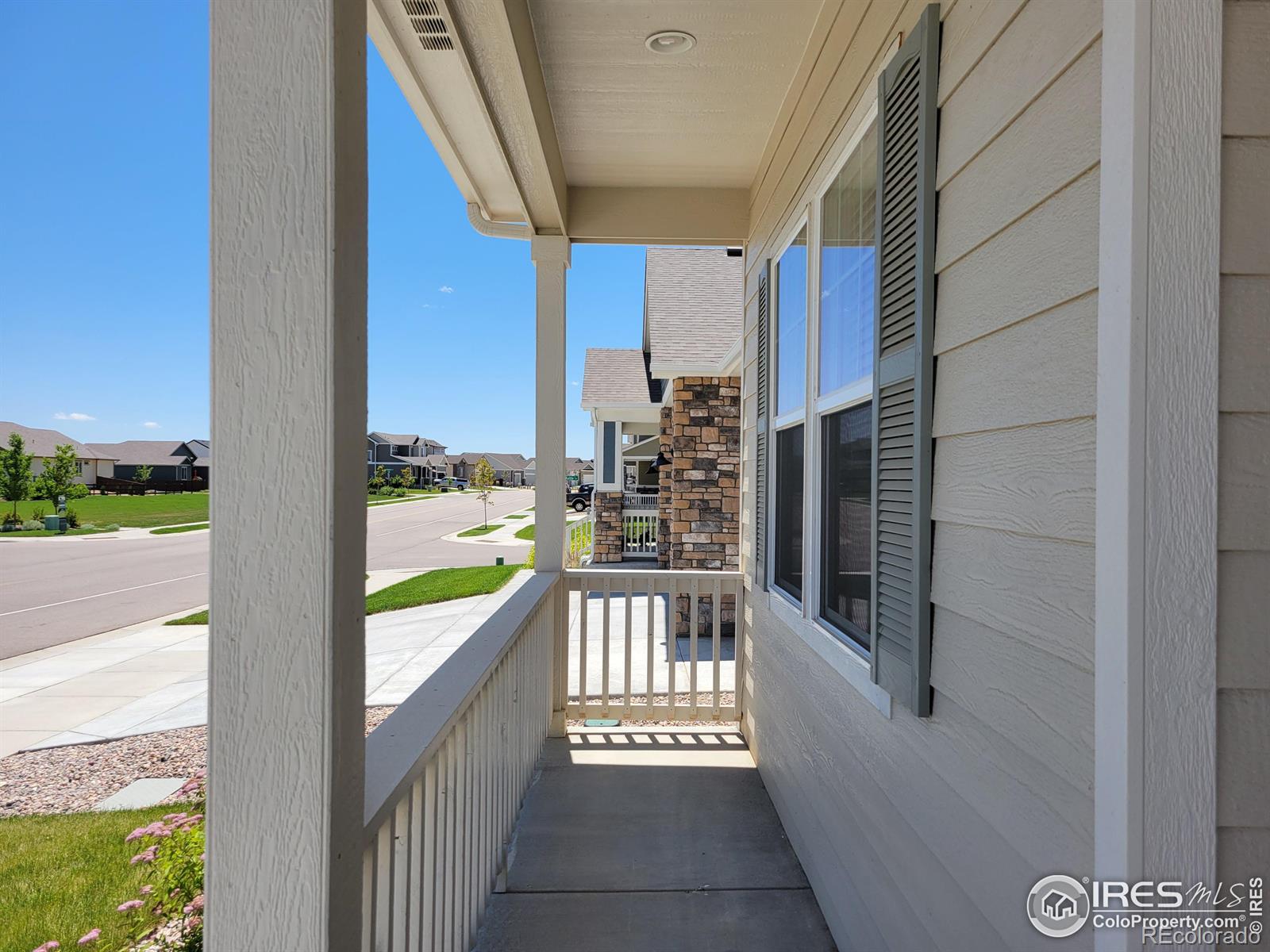 MLS Image #2 for 5621  segundo drive,loveland, Colorado