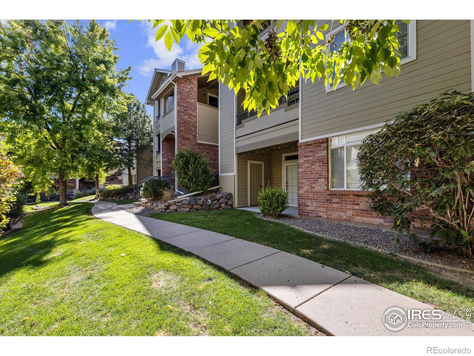 MLS Image #3 for 8400 s upham way,littleton, Colorado