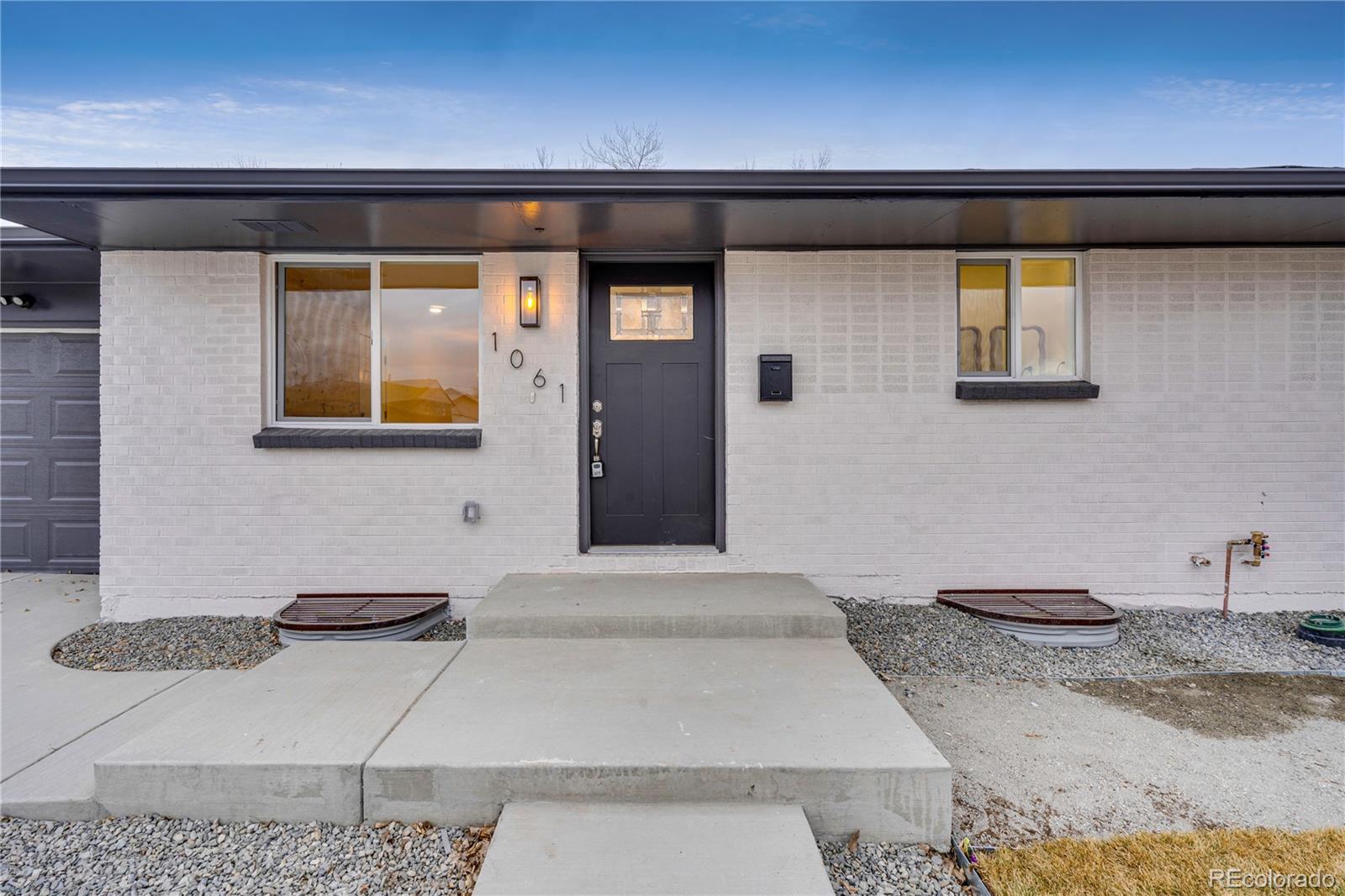 MLS Image #2 for 1061  elbert street,denver, Colorado