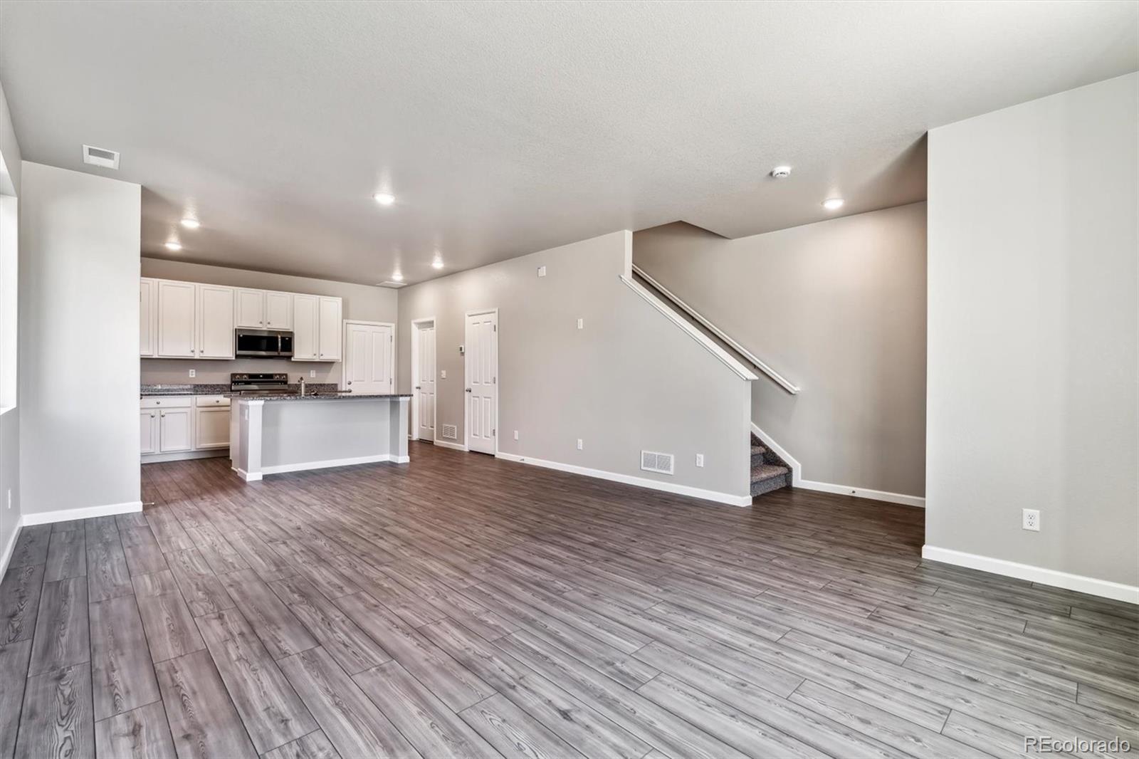 MLS Image #8 for 284  scaup lane,johnstown, Colorado
