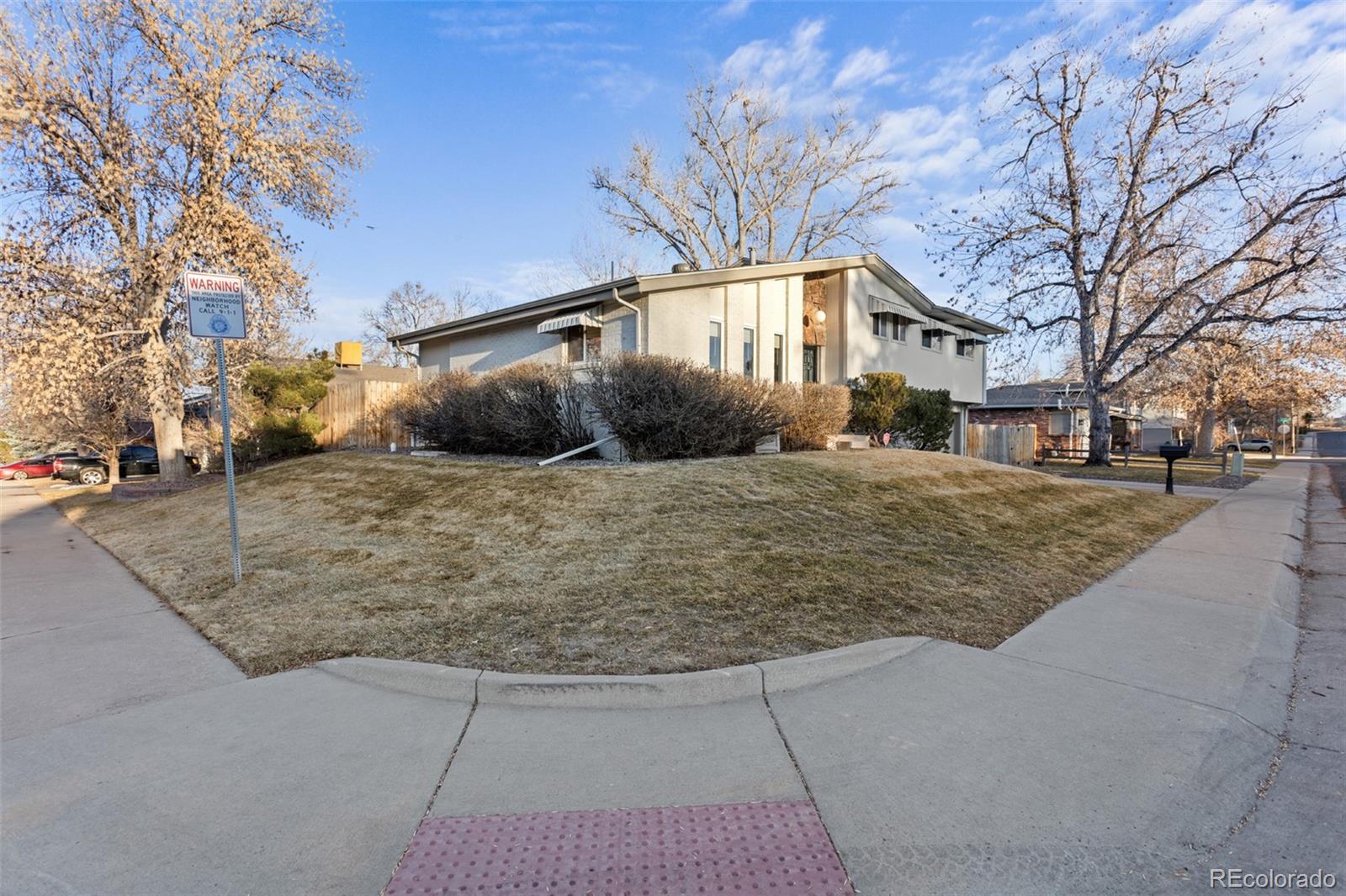 MLS Image #2 for 8521 e cornell drive,denver, Colorado