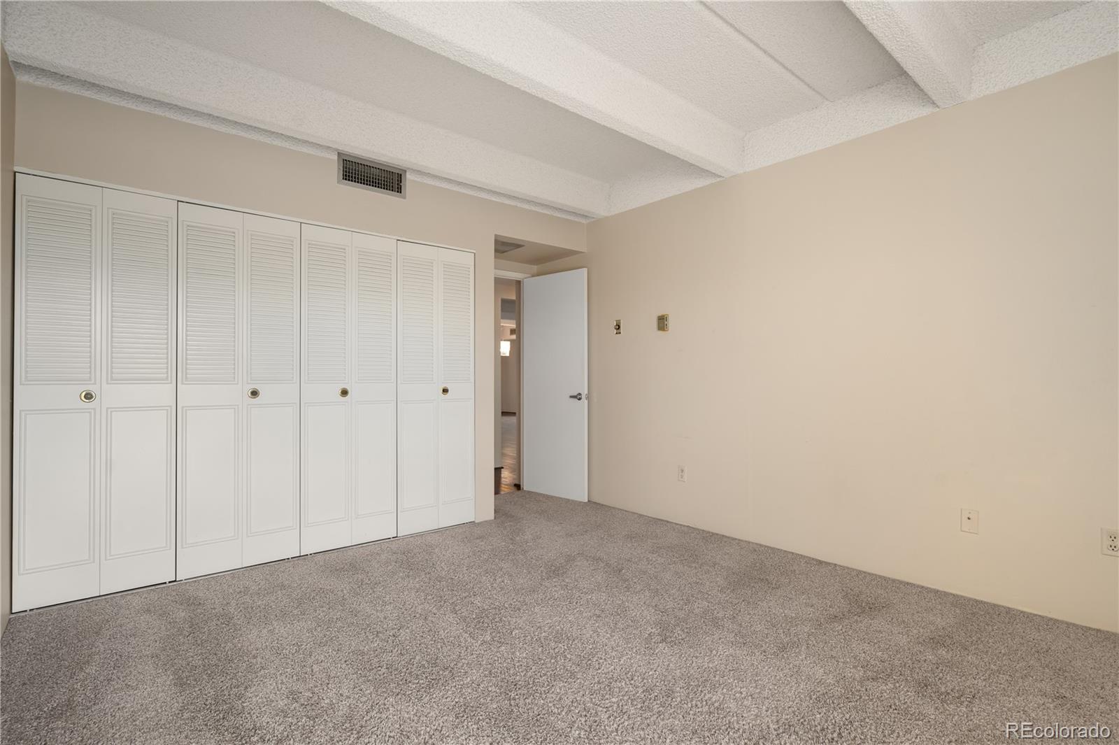 MLS Image #13 for 7877 e mississippi avenue,denver, Colorado