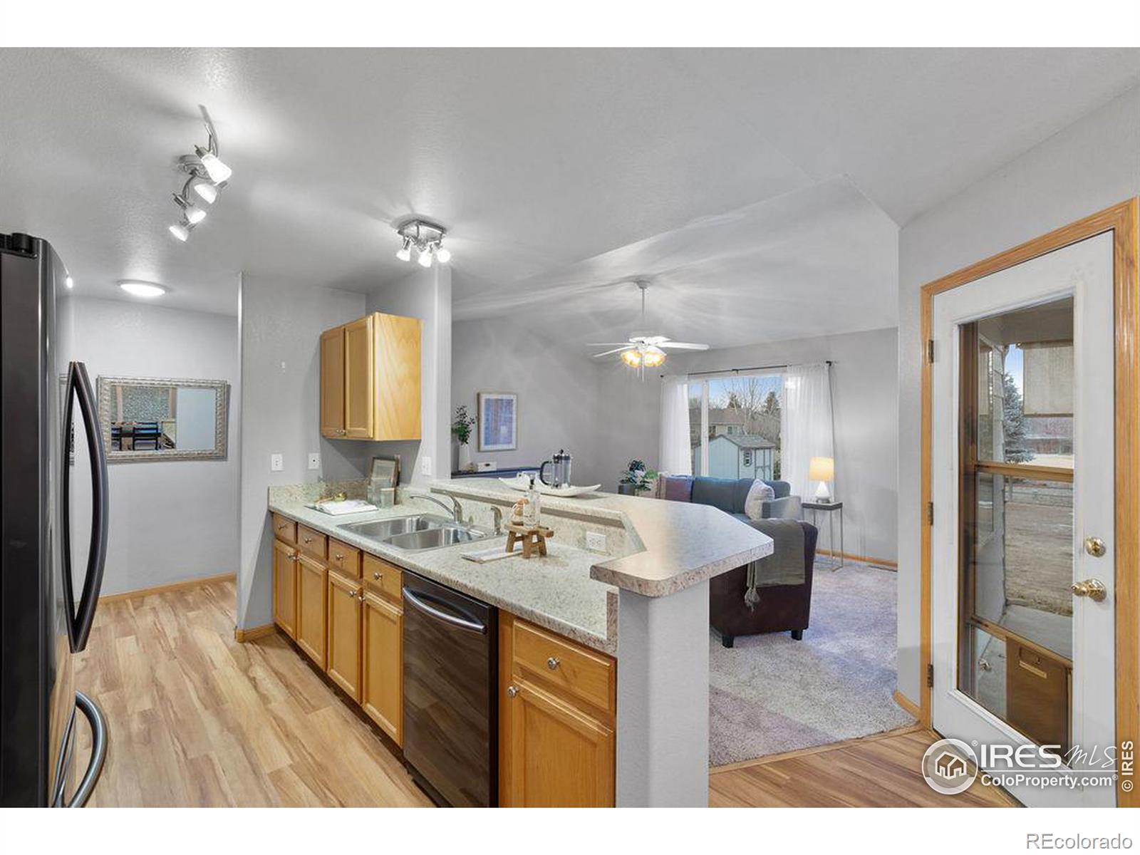 MLS Image #5 for 7530  view pointe drive,wellington, Colorado