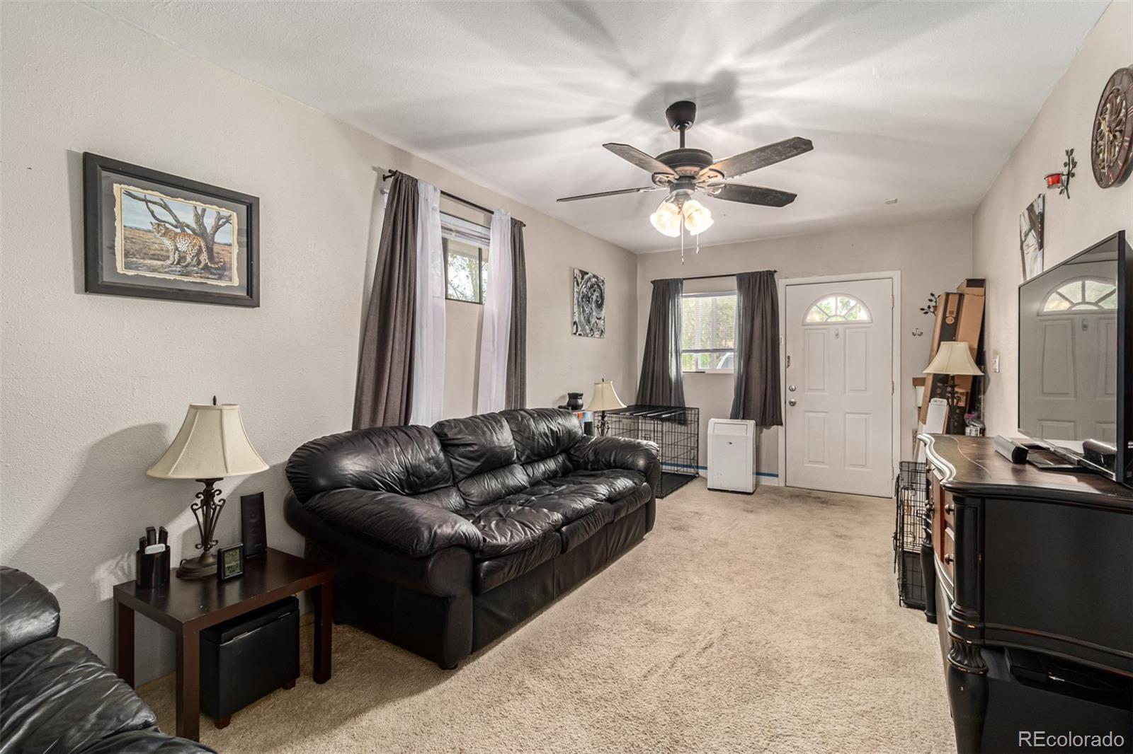 MLS Image #14 for 2612  meadowbrook drive,denver, Colorado