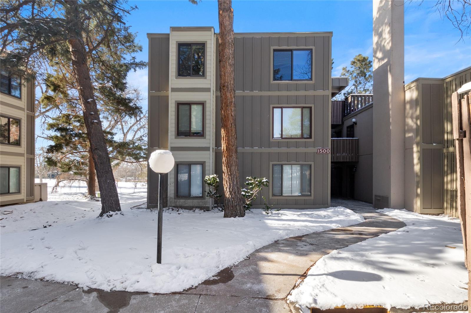 MLS Image #0 for 2525 s dayton way,denver, Colorado