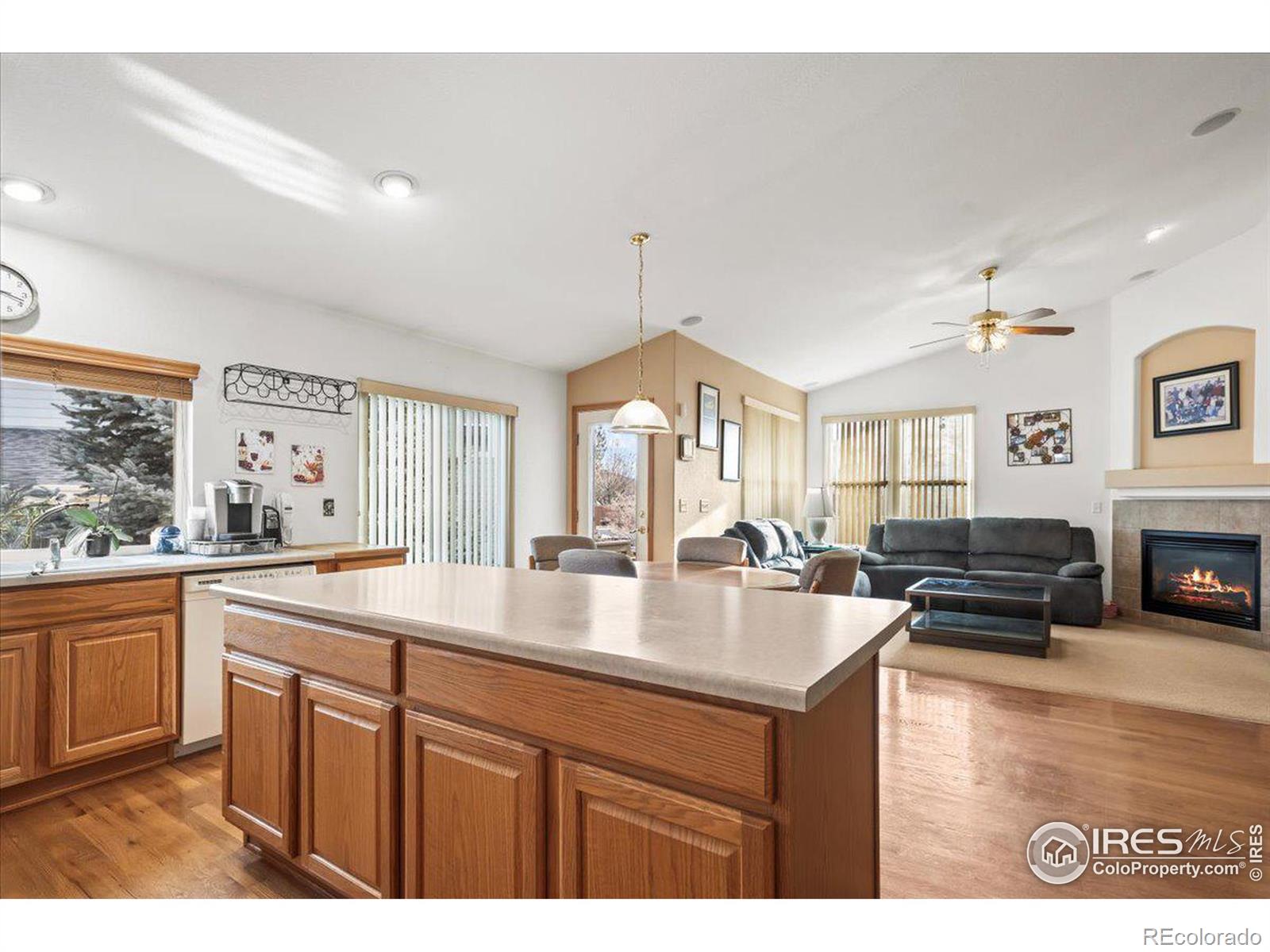 MLS Image #5 for 1434  hickory drive,erie, Colorado